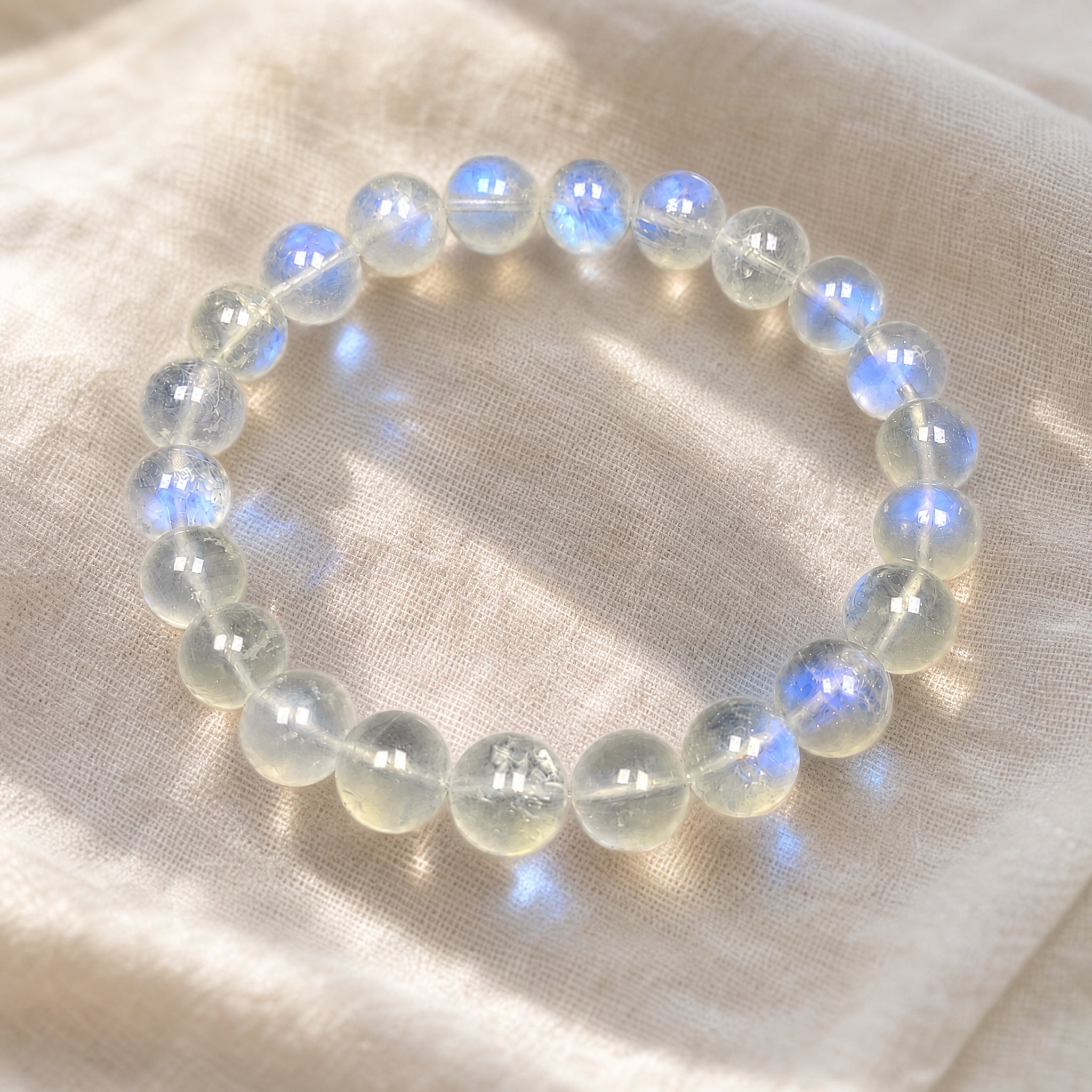 Moonveil Bracelet    Calm • Intuition • Feminine Energy